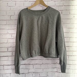 JoyLab Charcoal Gray Cropped‎ Sweatshirt